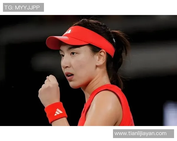 重庆网球队的耐力之道:揭秘网球运动背后的坚持与奋斗 重庆网球队的耐力之道:揭秘网球运动背后的坚持与奋斗