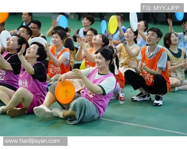 聚焦飞盘：北京飞盘队的团队协作话题